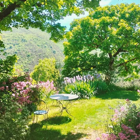 Bed & Breakfast La Ferme De La Condamine